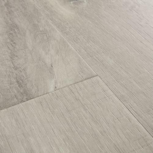 Виниловый пол Quick-Step Alpha Vinyl Small Planks Дуб каньон серый пилёный (AVSP40030) фото в интерьере