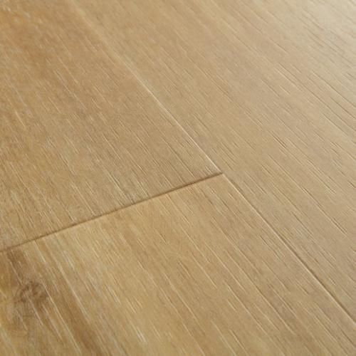 Виниловый пол Quick-Step Alpha Vinyl Small Planks Дуб каньон натуральный (AVSP40039) фото в интерьере